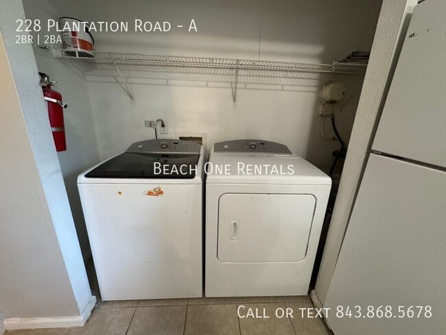 Foto del edificio - 228 Plantation Rd