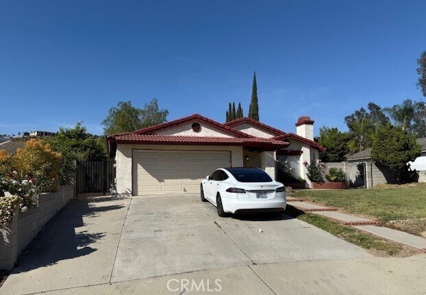 Foto principal - 24421 Darrin Dr