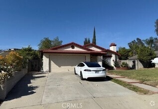 Building Photo - 24421 Darrin Dr