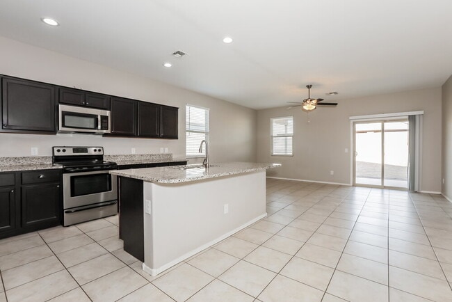 Foto del edificio - 5032 E Black Opal Ln