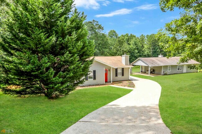 Foto del edificio - 116 Mann Blvd