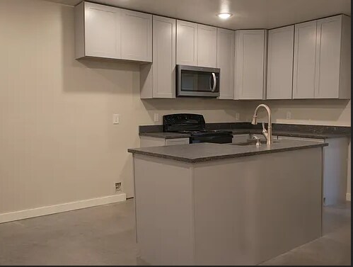 Foto del edificio - 4392 Old Sadler Rd