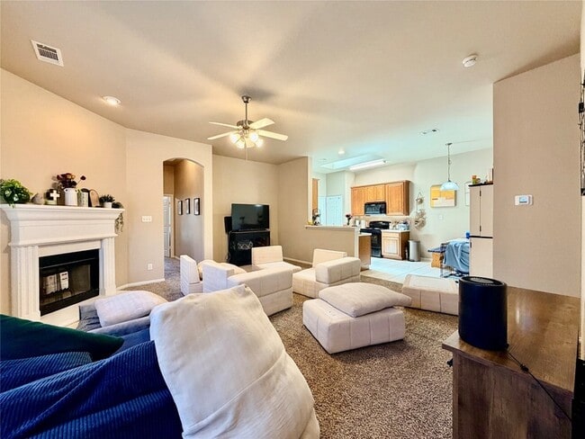 Photo - 1506 Poinsettia Blvd Townhome