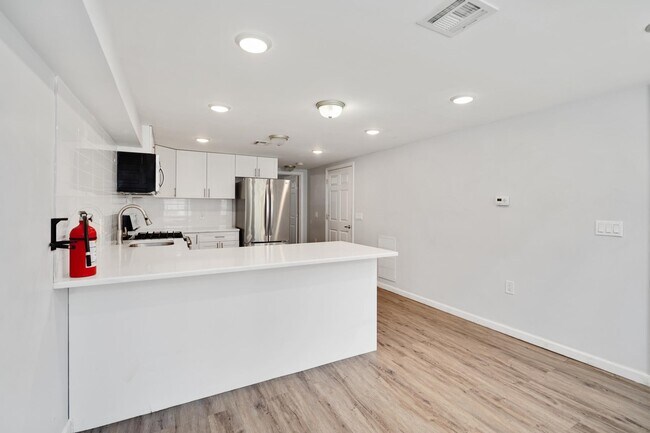 Foto del edificio - 240.5 South St