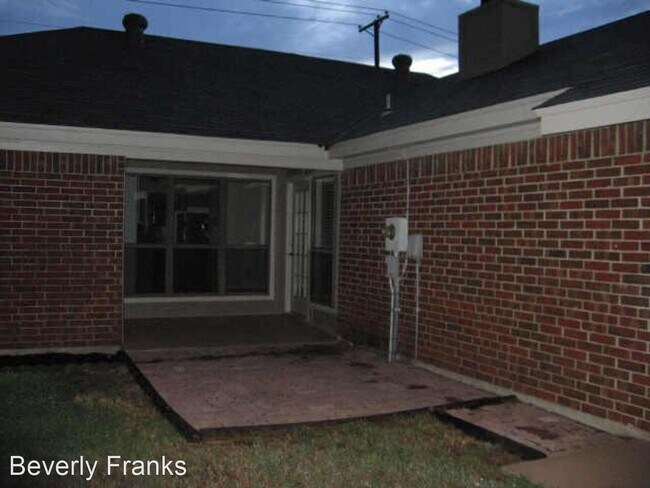 Foto del edificio - 3 br, 2 bath House - 1153 Parkhill Ave