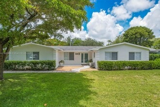 Building Photo - 17460 SW 85th Ave