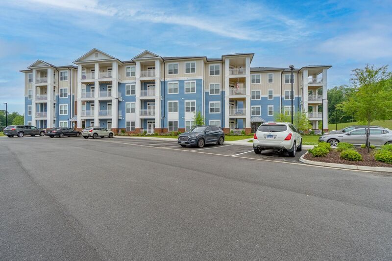 122 Wythe House Ct Unit 107, Ashland, VA 23005 Condo for Rent in Ashland, VA