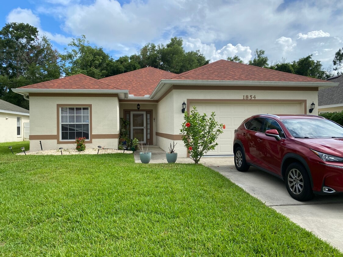 Foto principal - 1854 Beth Ct