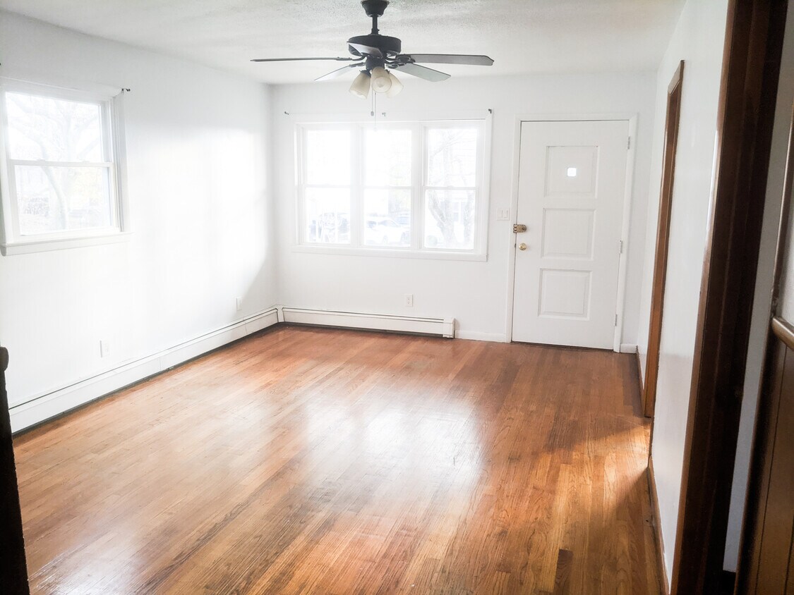 54 Moffitt St, Bridgeport, CT 06606 House Rental in Bridgeport, CT