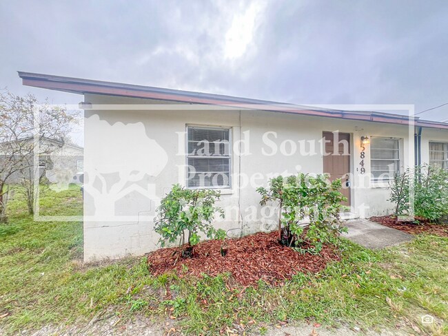 Foto del edificio - 5849 N Daughtery Rd