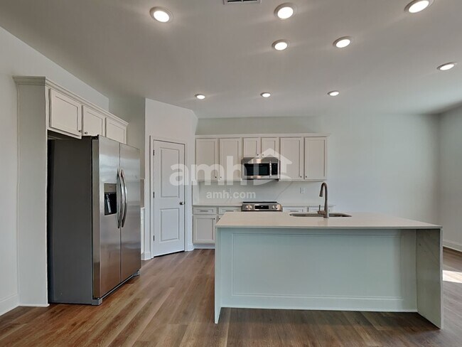 Foto del edificio - 1634 Soapstone Rd