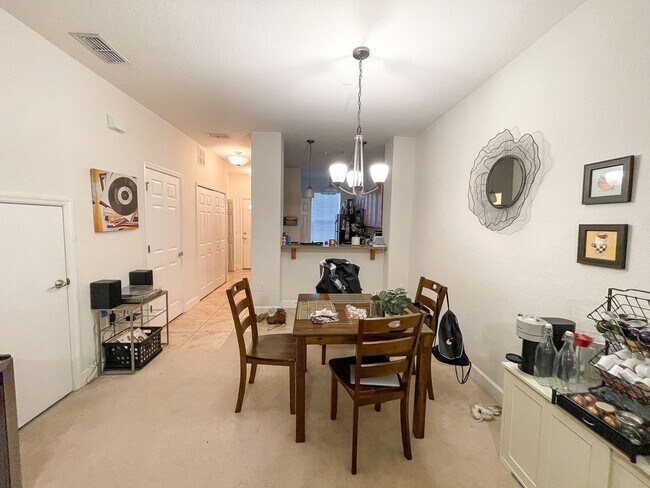 Foto del edificio - Grantwood #107