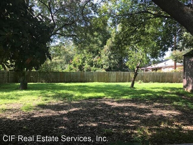 Foto del edificio - 3 br, 2 bath House - 3100 Pine Ave.