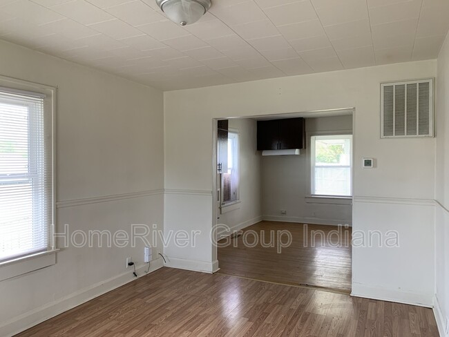 Foto del edificio - 1728 E Tabor St