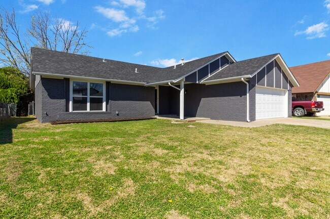 Foto del edificio - 8418 N 117th E Ave