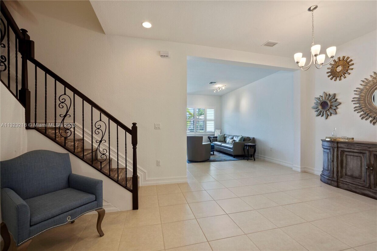 11612 SW 13th Ln, Pembroke Pines, FL 33025 Townhome Rentals in