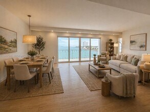Building Photo - 11111 Biscayne Blvd