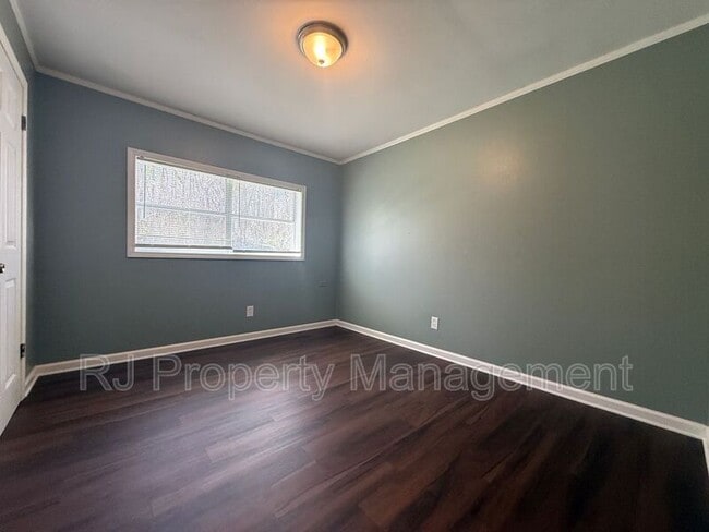 Building Photo - 3613 Ladue St