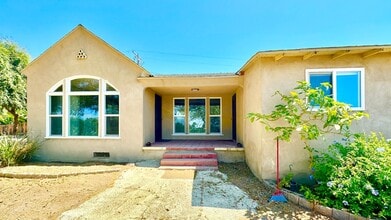Building Photo - 1971 Winterwarm Dr
