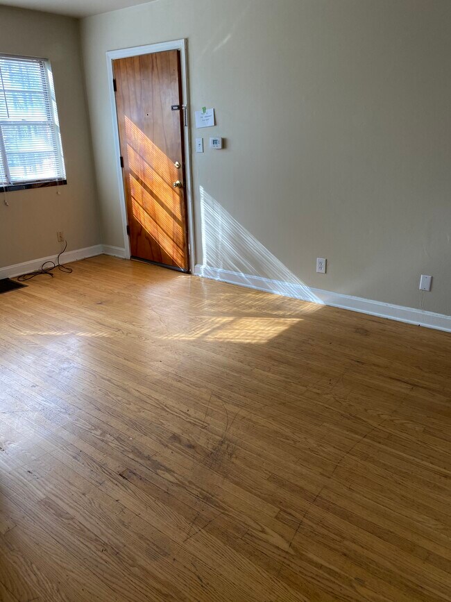 Foto del edificio - 2918 Moran Pl