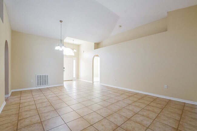 Foto del edificio - 5201 Silver Thistle Ln