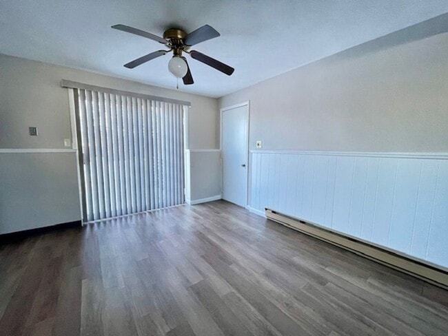 Building Photo - 242 Wimbledon Dr