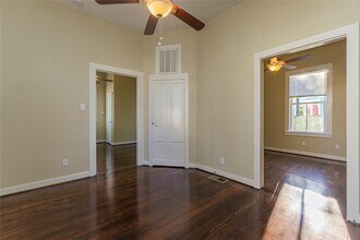 Building Photo - 1219 33rd St