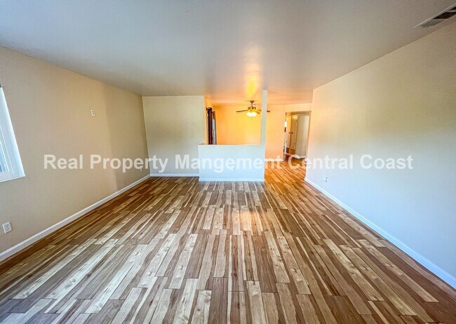 Building Photo - AVAILABLE APRIL - Los Osos 3 Bedroom / 2 B...