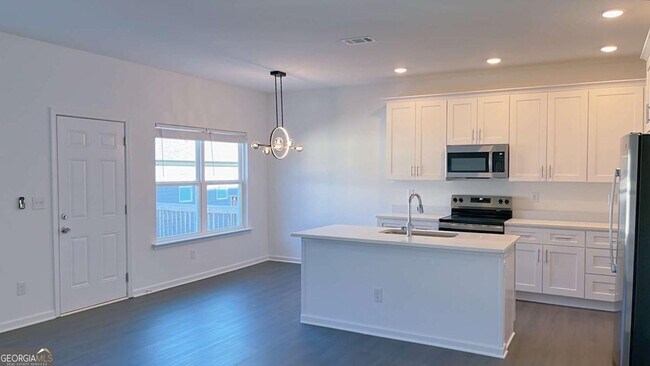 Foto del edificio - 25 Sandstone Dr