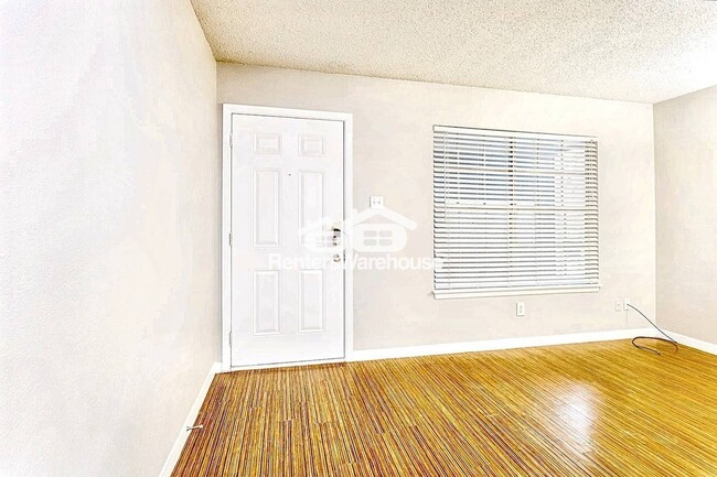 Building Photo - 4007 Avenue C