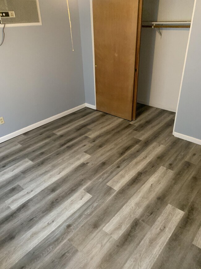 Foto del edificio - 525 W Cook St