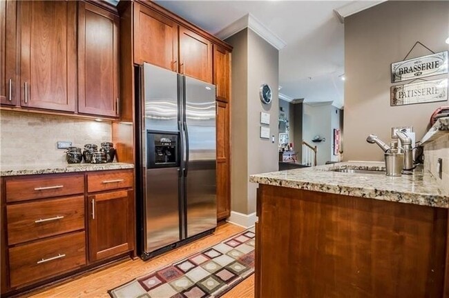 Building Photo - 4855-4104 Ivy Ridge Dr SE