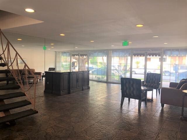Foto del edificio - 4647 Willis Ave
