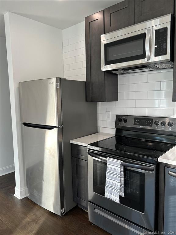 Building Photo - 291 Colman St