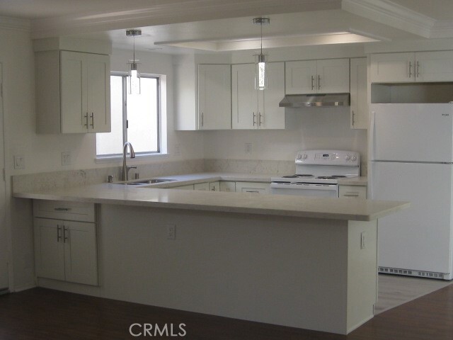 Building Photo - 2331 Avenida Sevilla