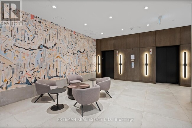 Building Photo - 480 Wilson Ave