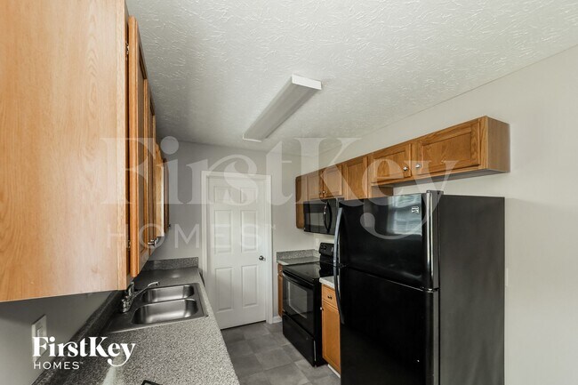 Building Photo - 208 Pleasant Way