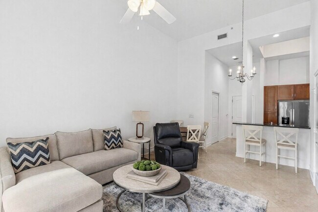 Foto del edificio - 701 S Olive Ave