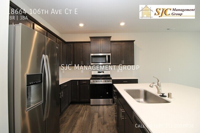 Foto del edificio - 18664 106th Ave Ct E