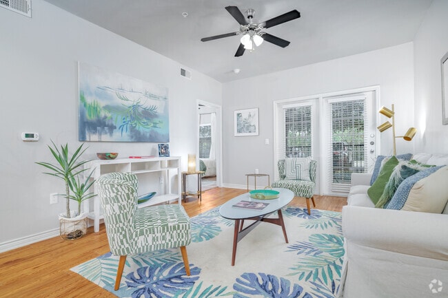 2BR, 1BA - 896SF - Living Room - Waterford Park