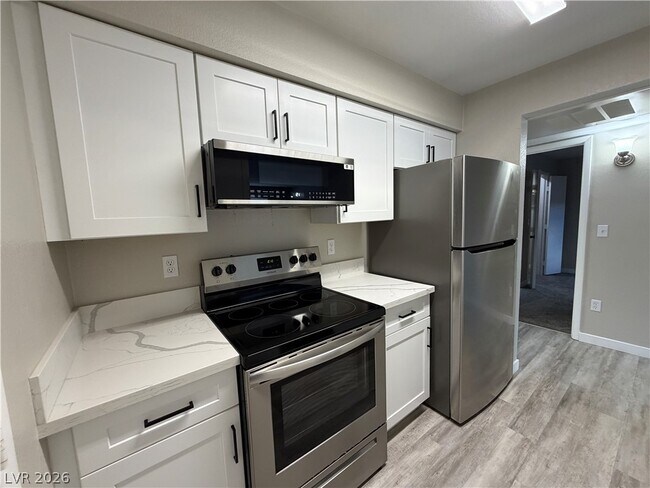 Foto del edificio - 1150 N Buffalo Dr