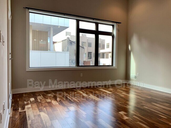Foto del edificio - 842 N American St