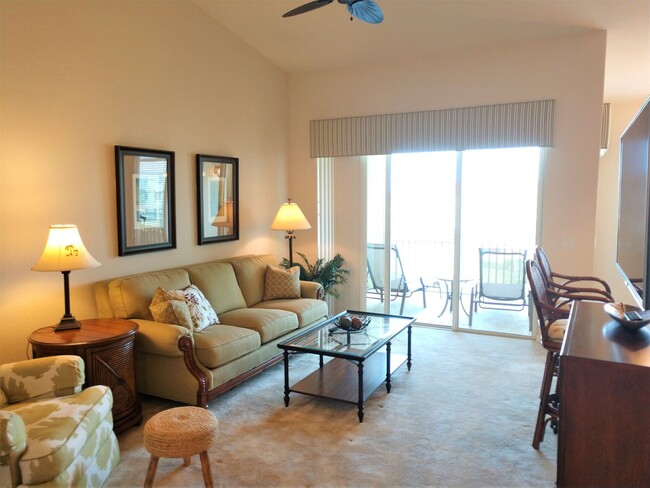 Foto del edificio - Annual Furnished Condo in Gorgeous San Lin...