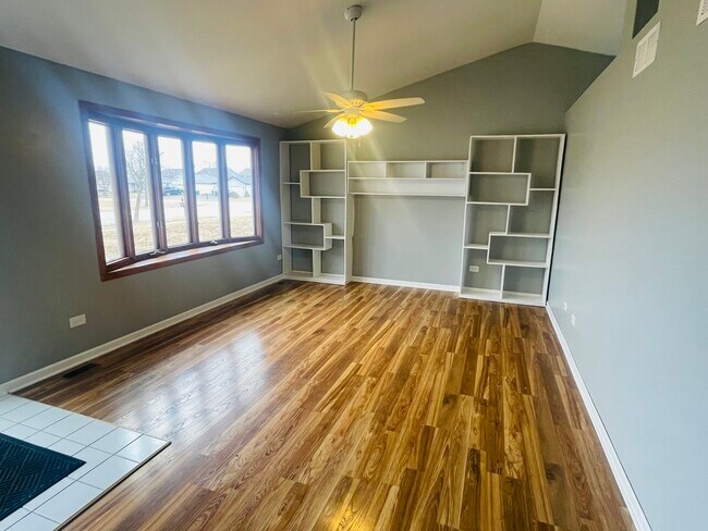 Foto del edificio - 6906 Townsend Blvd