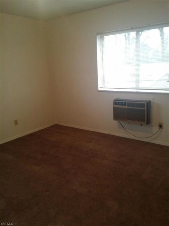 Building Photo - 22122 River Oaks Dr