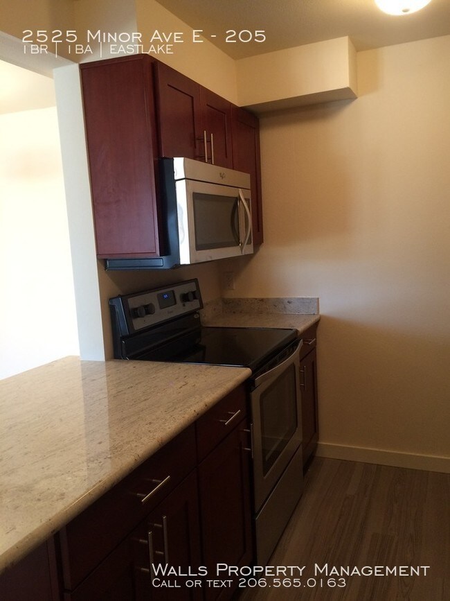 Building Photo - Minor Tower Apartments! - 205