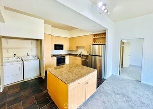 Building Photo - 388 E Ocean Blvd