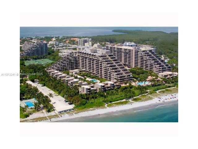 Building Photo - 251 Crandon Blvd