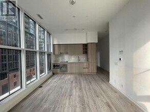 Building Photo - 55 Mercer St