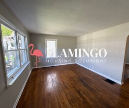 Building Photo - 2310 Emerson Ave